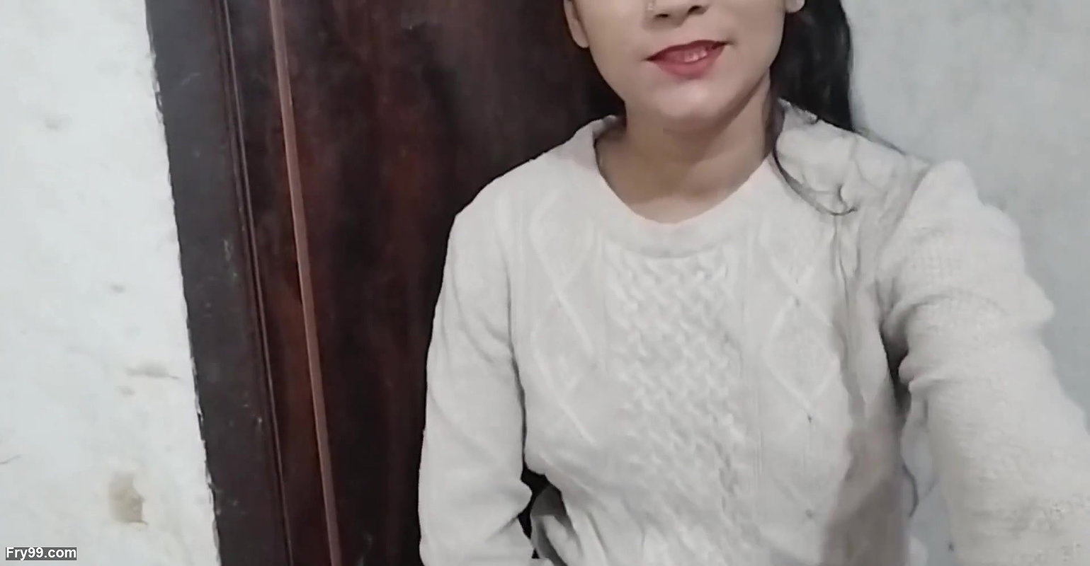 Boyfriend ko ghar par bulakr chudi