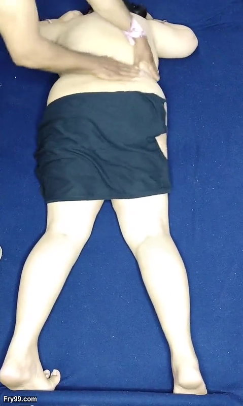 Sister-in-law gets a massage and enjoys it (