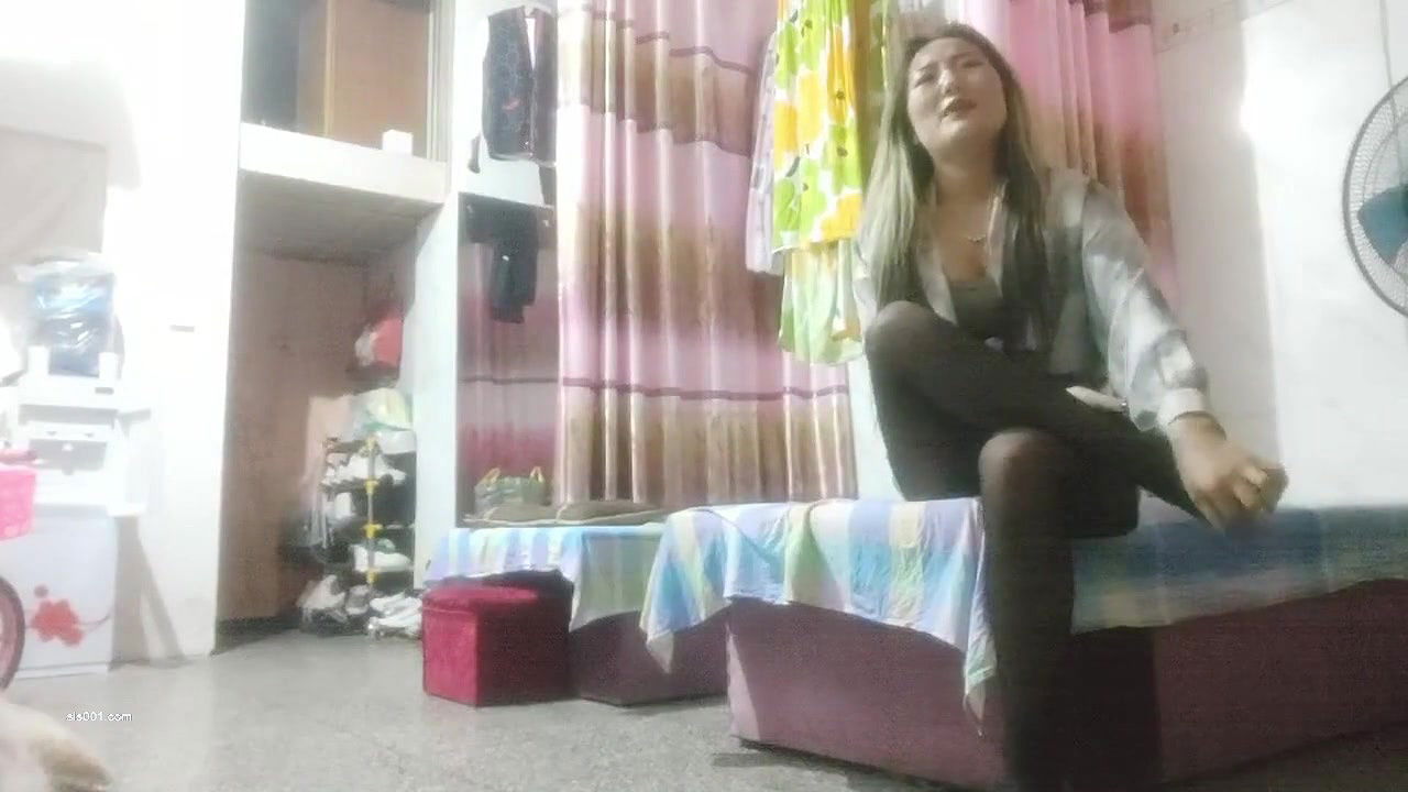 Asian call girl fuck in hotel-8