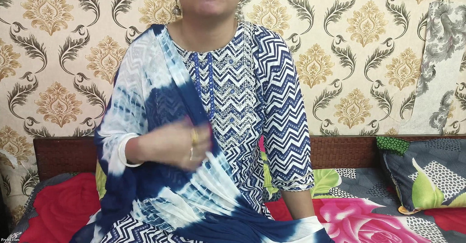 Sali ko chodne ka mja hi alag hai mei aur new married ho toh saarabhabhi6