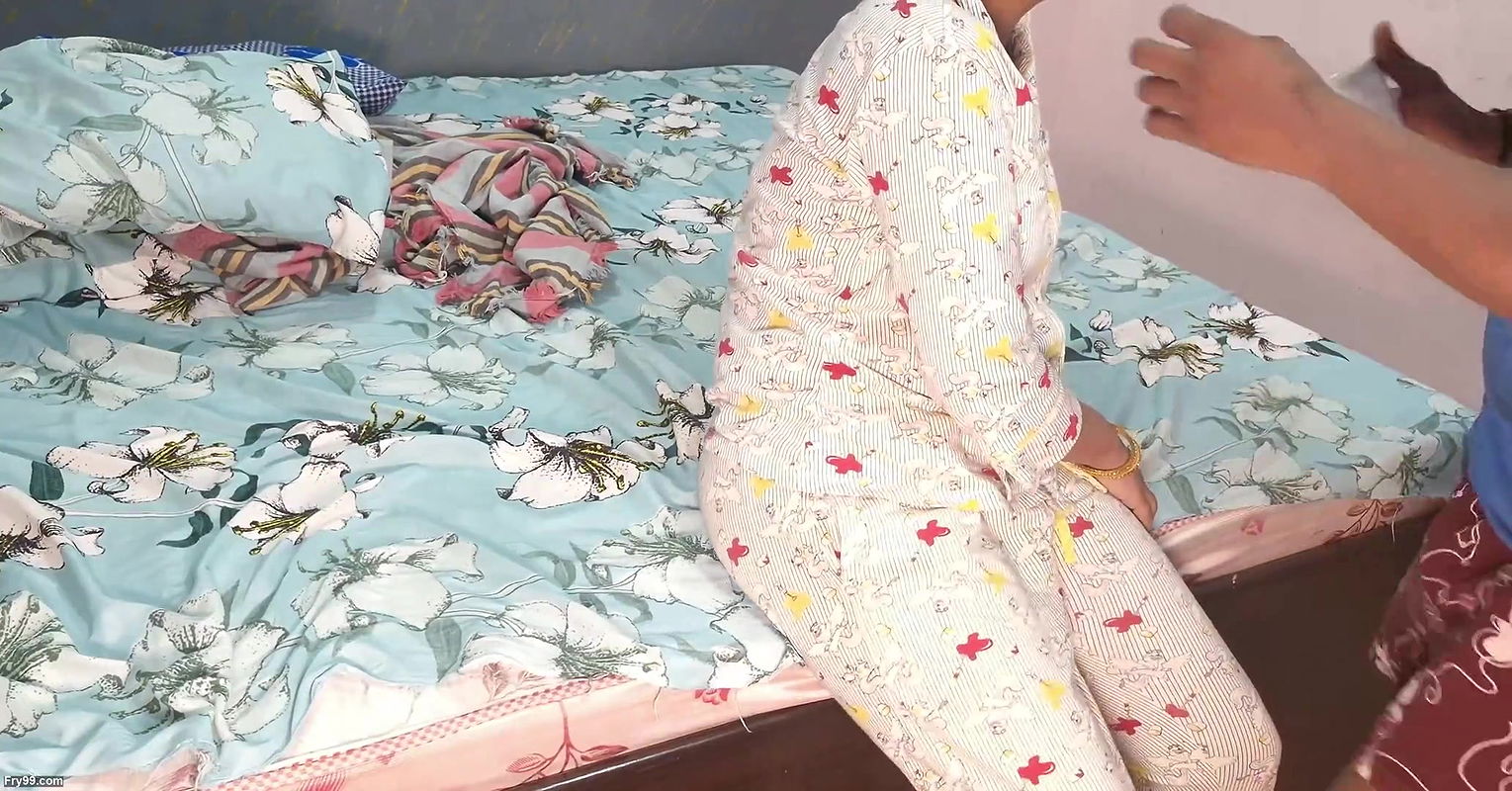 Curt lene aaye Ladke Ne Aunty ki Chut me Apna Dahi(Cum In Pussy) Dala, Hot Hindi Audio Porn