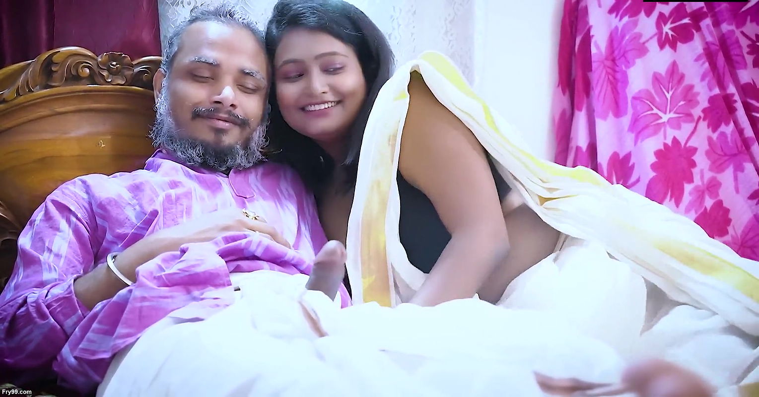 Burha Ghar Ka Malik Ka Lund Khara Kar Diya Bade Bade Dudhwali Sucharita Bhabhi Ne ( Hindi Audio )