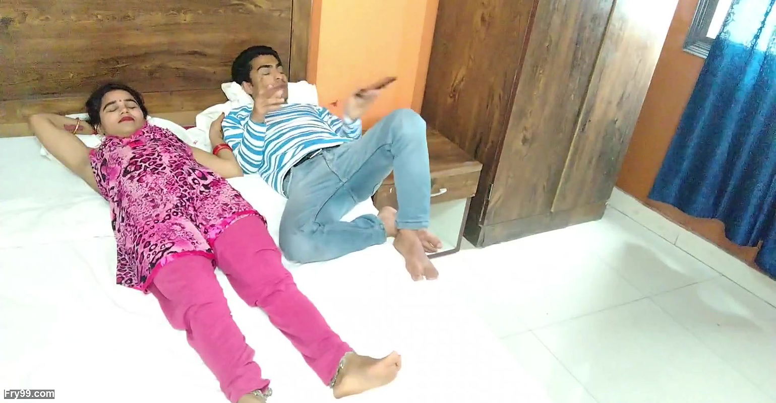 Sautele bete ne maa ka boor faad diya