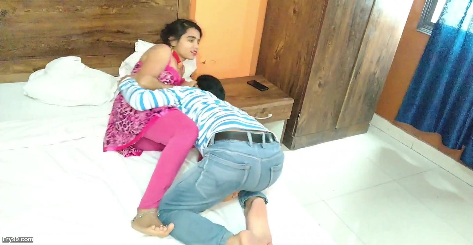 Sautele bete ne maa ka boor faad diya