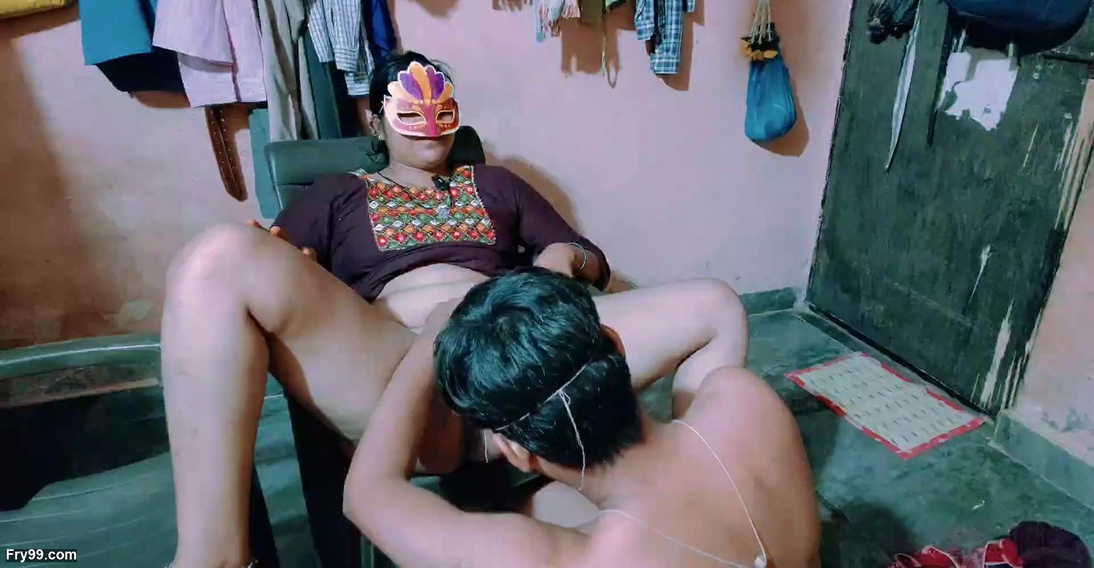 Priya Singh got her hair cleaned by her boyfriend