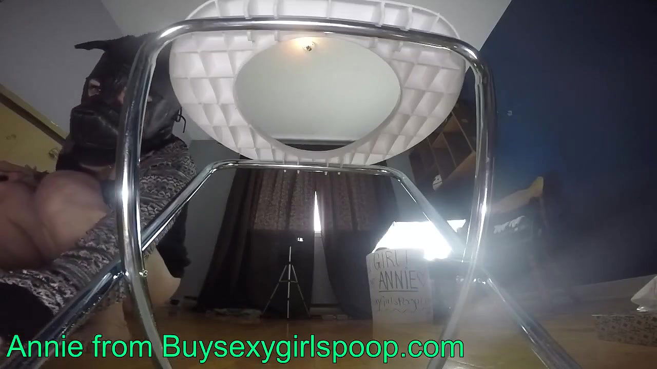 buysexygirlspoop NEW GIRL annie made her first order