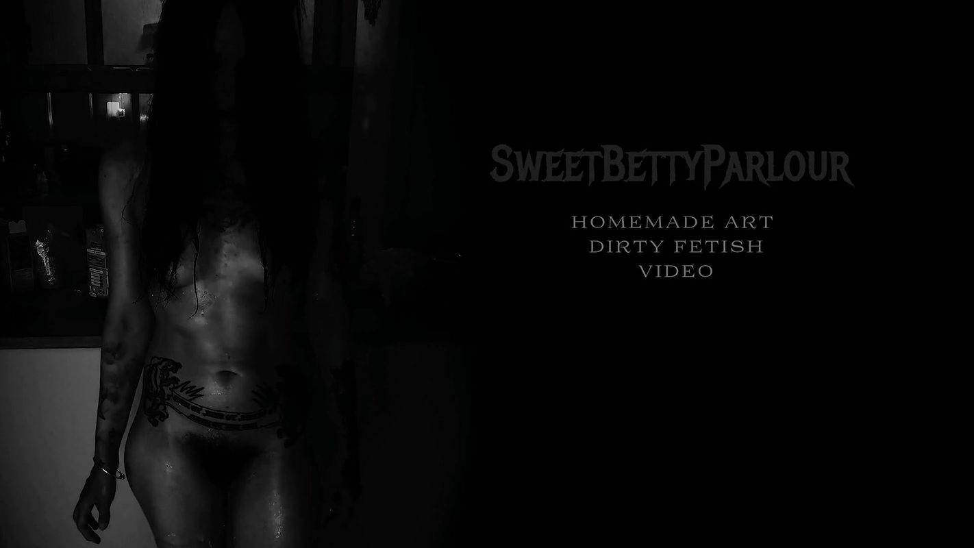 DirtyBetty Dirty Mom x Nasty Balls