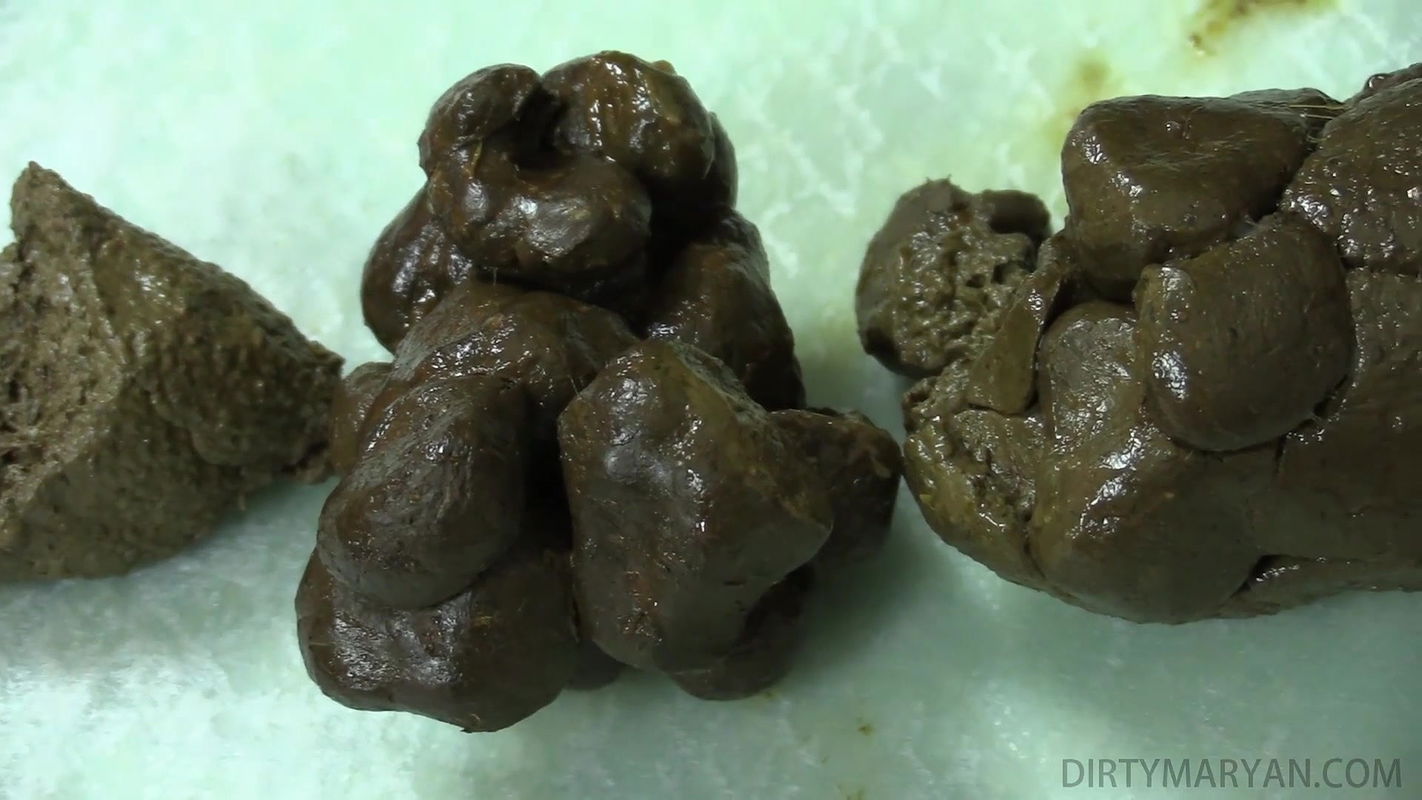 DirtyMaryan Pooping and showing texture of my shit