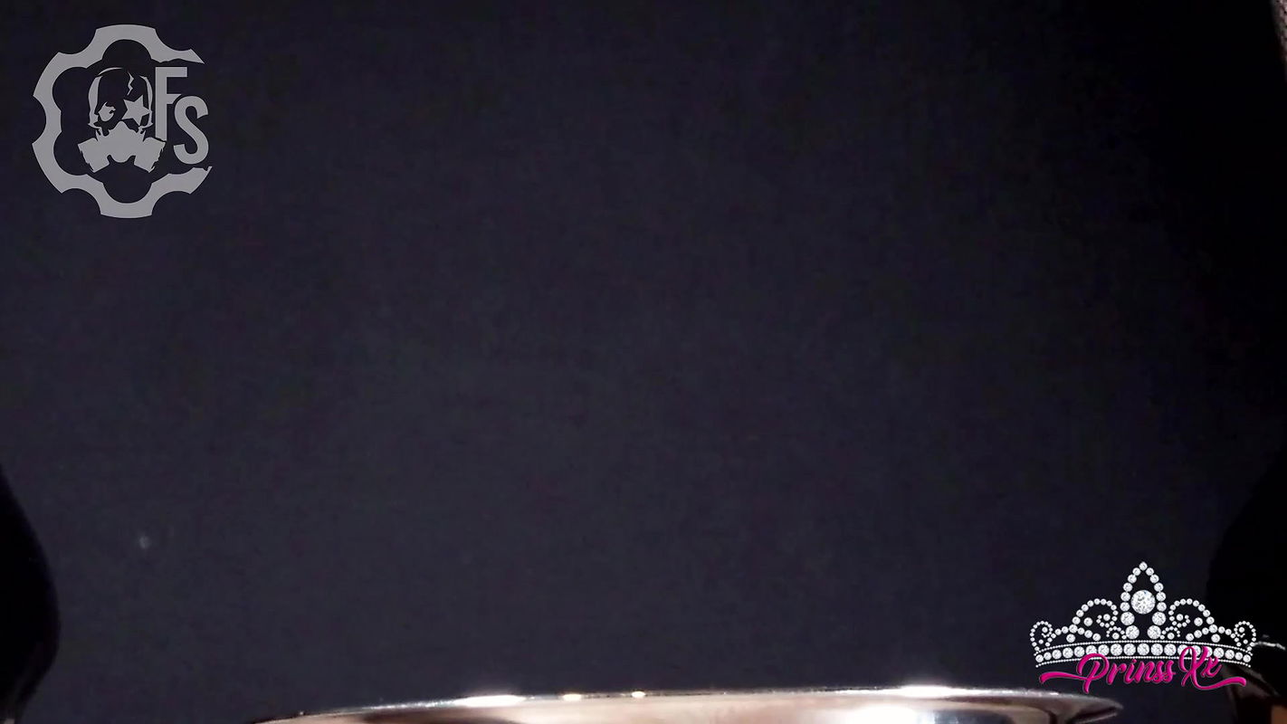 fetishshootingstudio A little poop for you with Marion