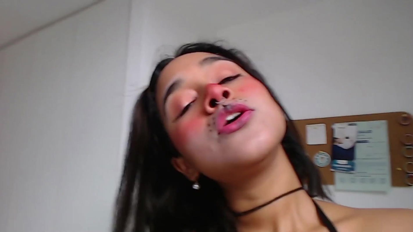 Mirellabb Cute bunny riding with dirty ass