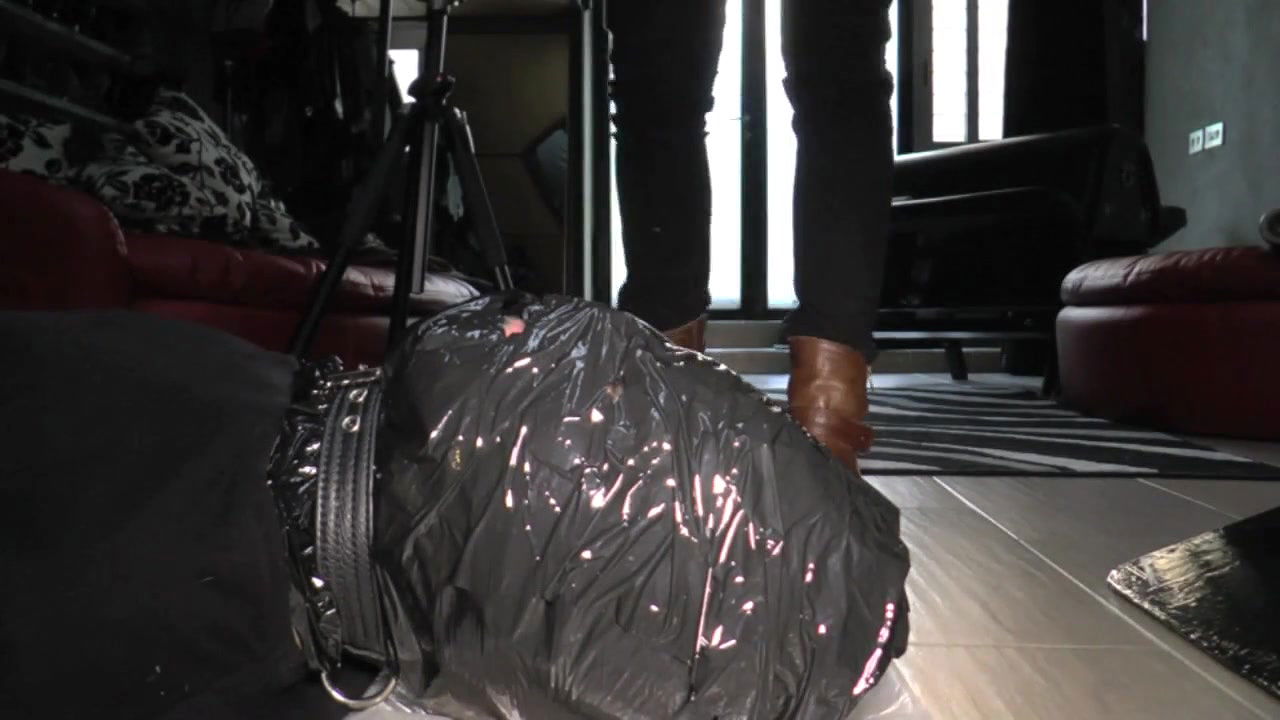 padronagaia Mistress Gaia Diarrhea on face