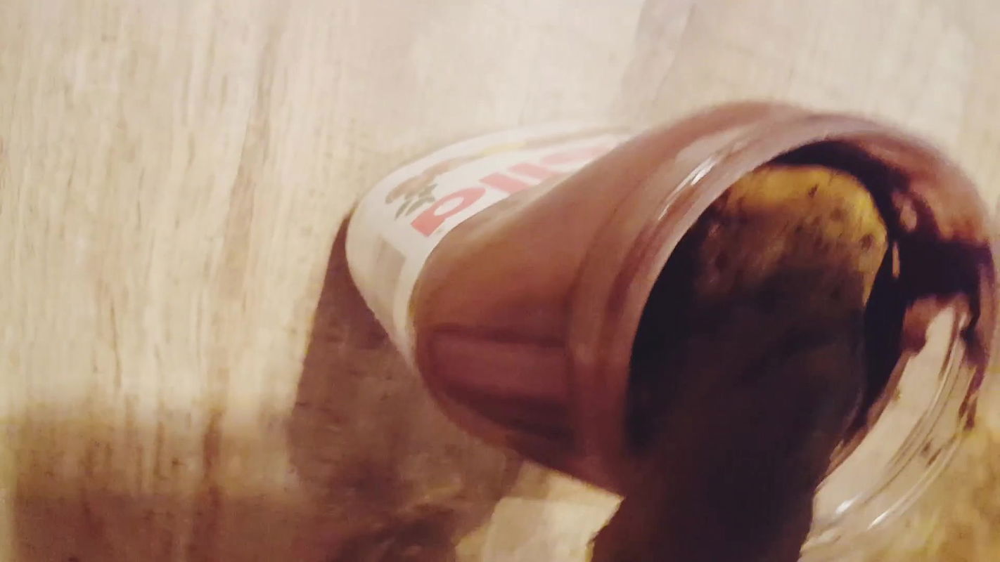 PottyQueen Special Nutella spread