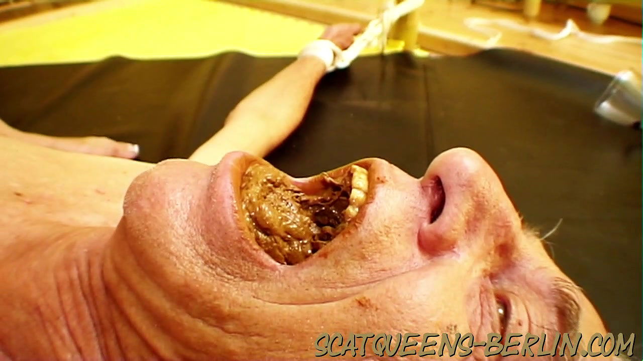 Scatqueens-Berlin The 50th Time of Shit