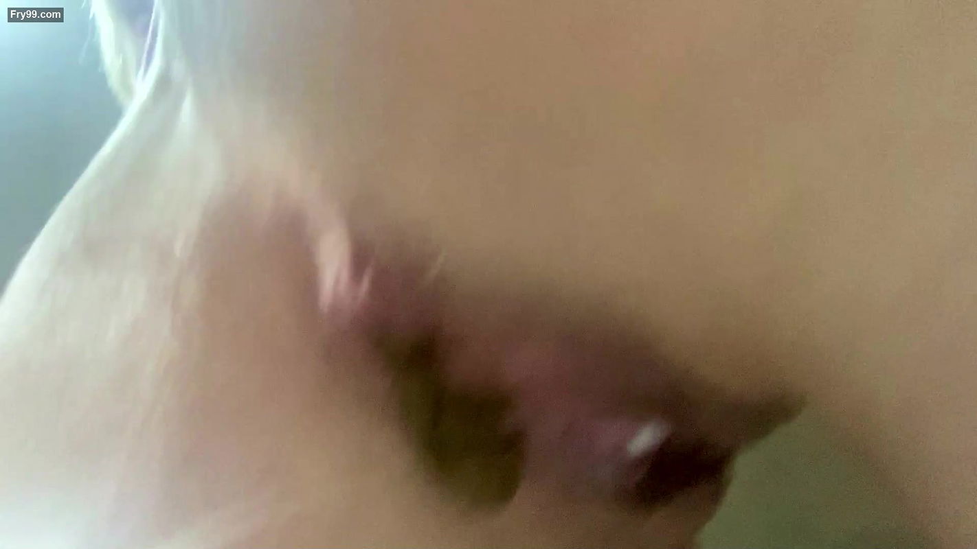 thefartbabes Constipated Strained Turds