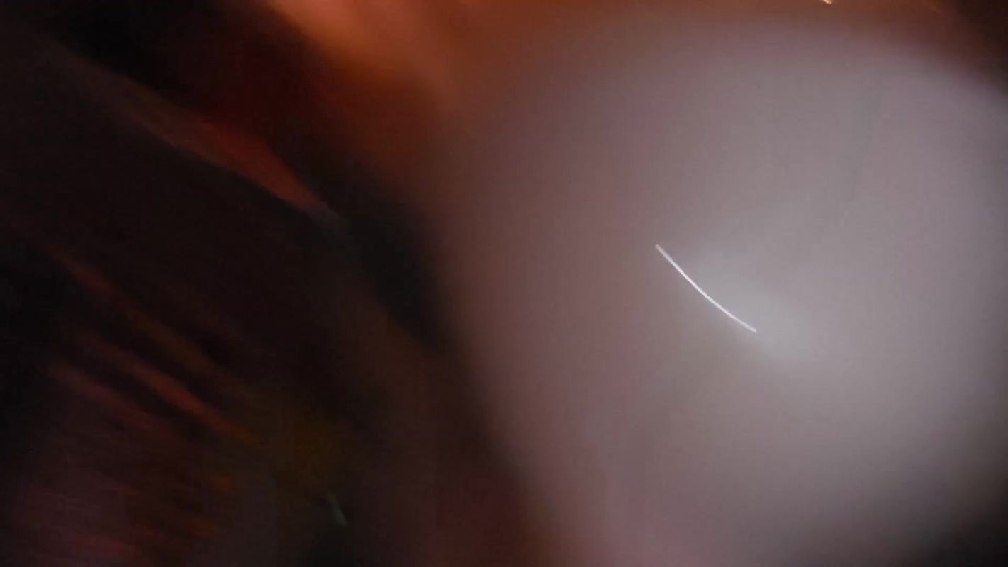 Valleo Big shit with pressure