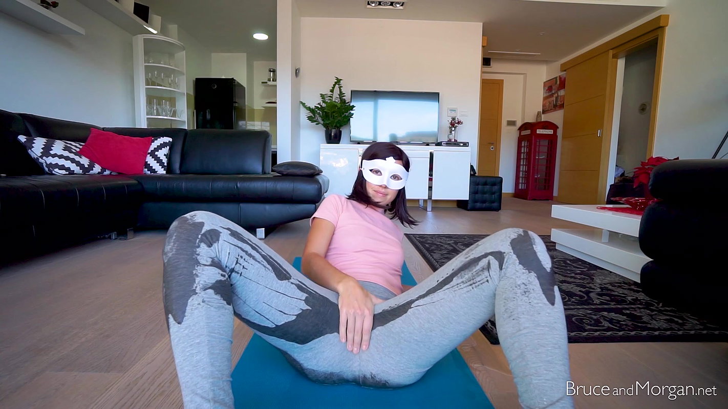 y Girls Wet Morning Routine