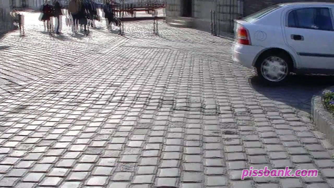 ximun of public peeing