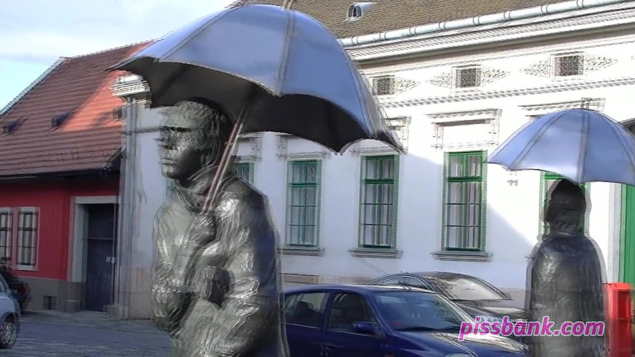 ximun of public peeing