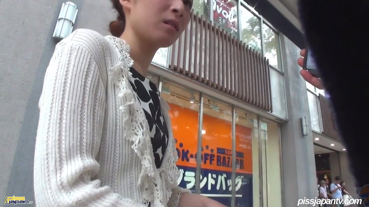 ssing in the Carport