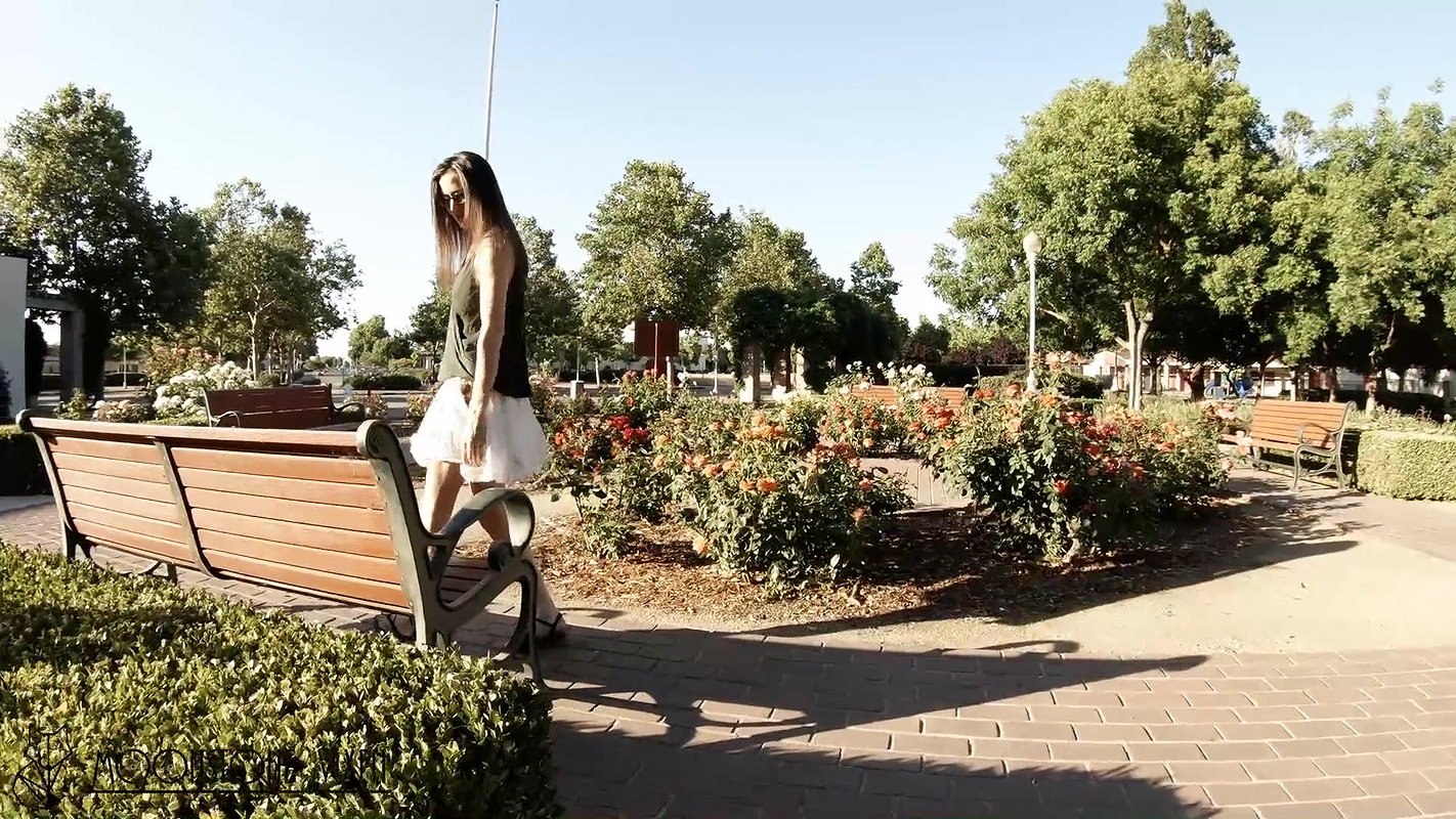 onstone Vixen Whire Skirt Loose Top Public Fun