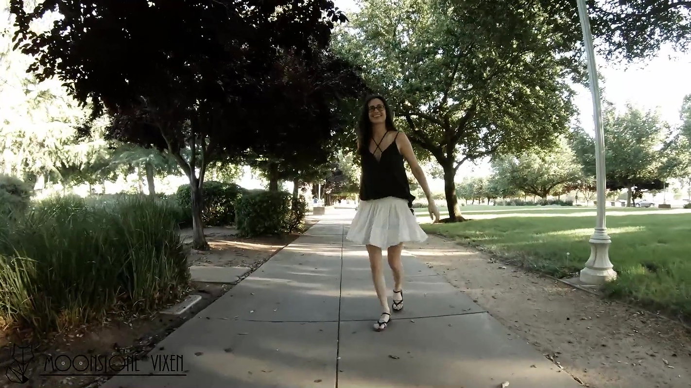 onstone Vixen Whire Skirt Loose Top Public Fun