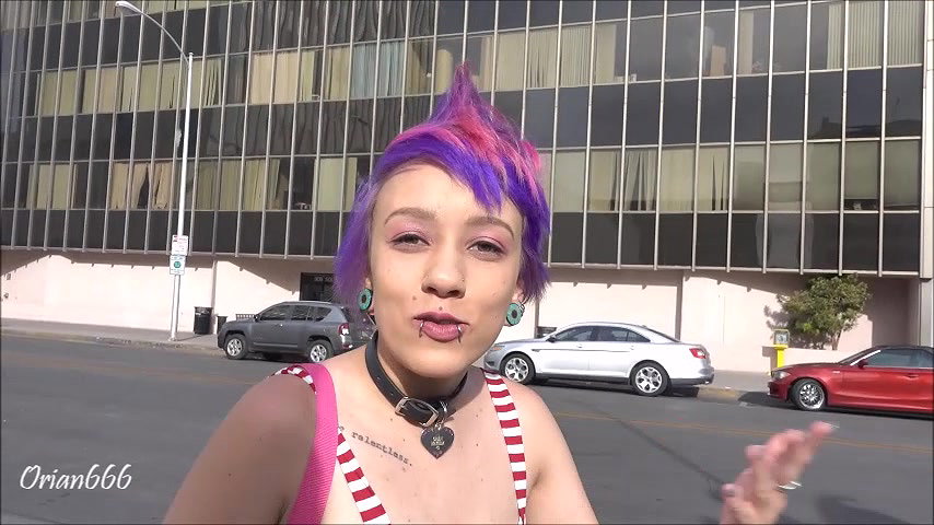 ian666 Public flashing Piss desperation