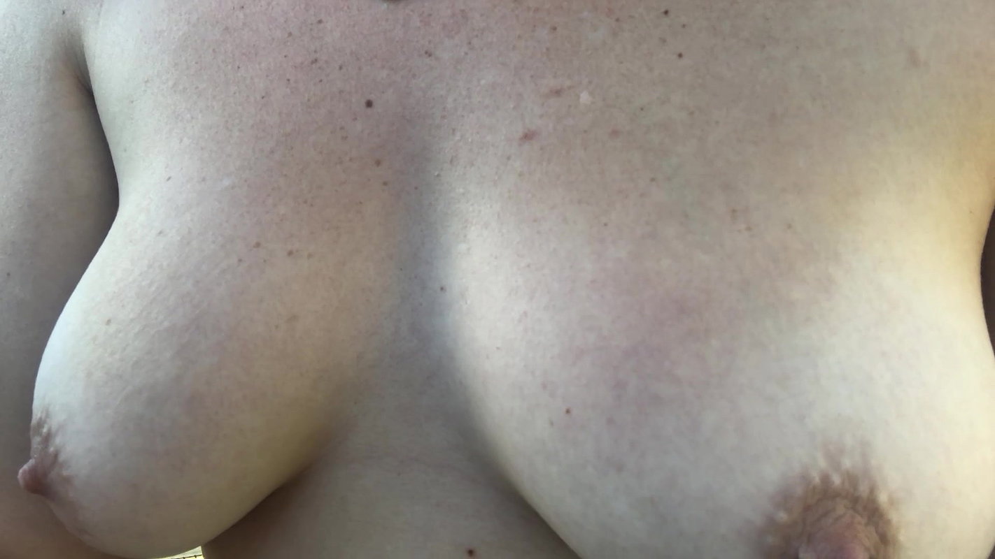 eet girl is tight embarrassed ill get caught nude n peeing