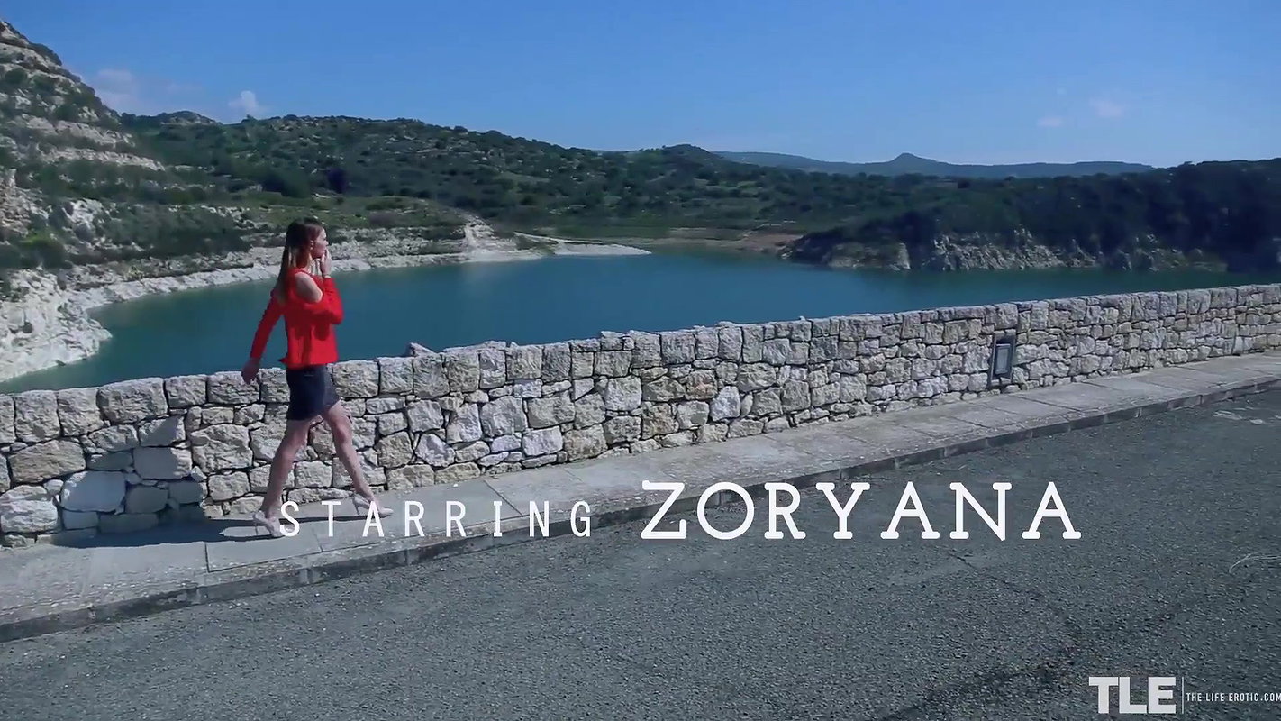 e Life Erotic Zoryana Pissing