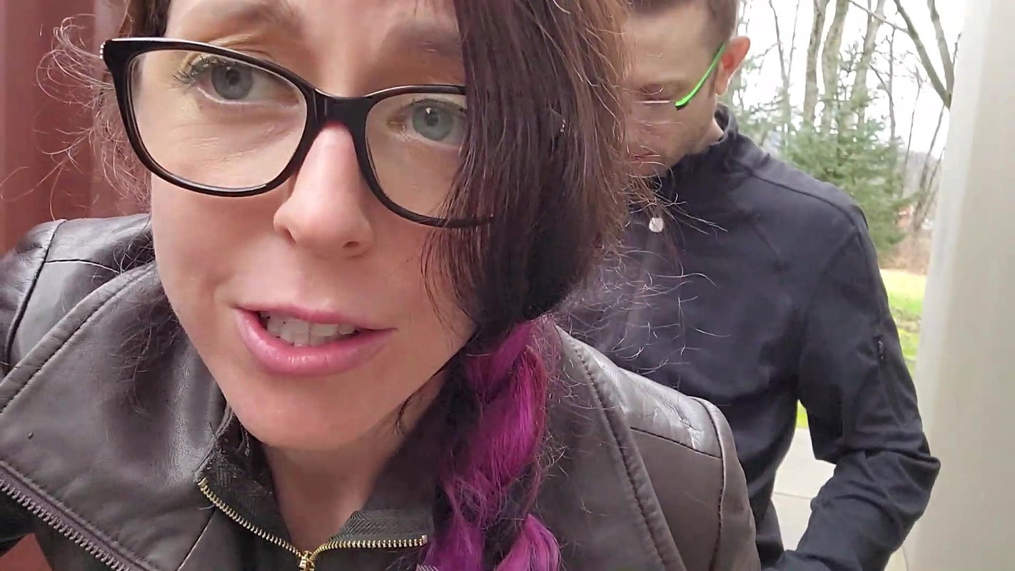 94Nerdy Faery Mouth Piss Play Leads to BJ and Anal