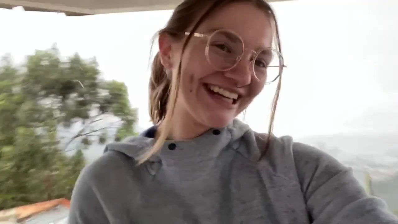 84Emilyrosetv girlfriend pisses for you and cums