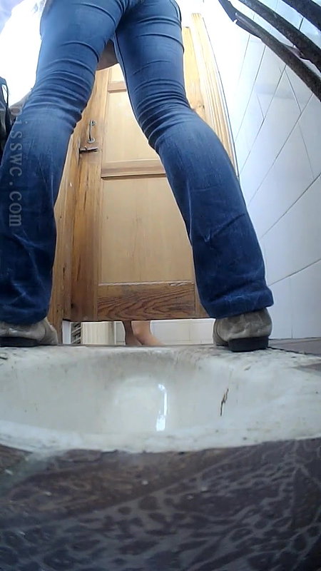 67swc 201pissing