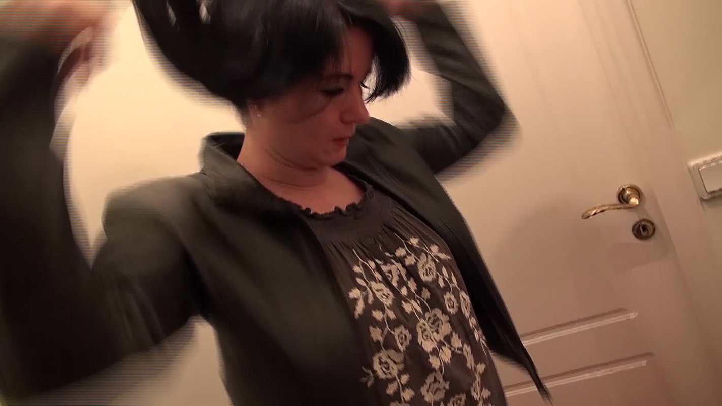 61Alexandra wett Public s in the middle of the shopping