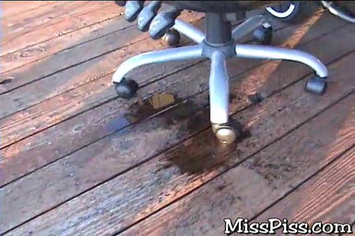 53MissPiss Soaking the Chair