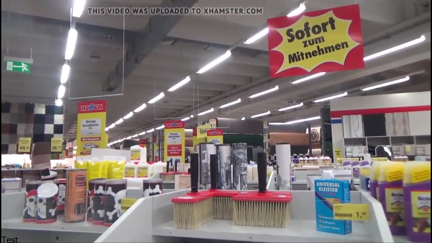 47Girls Pissing in various Public Stores