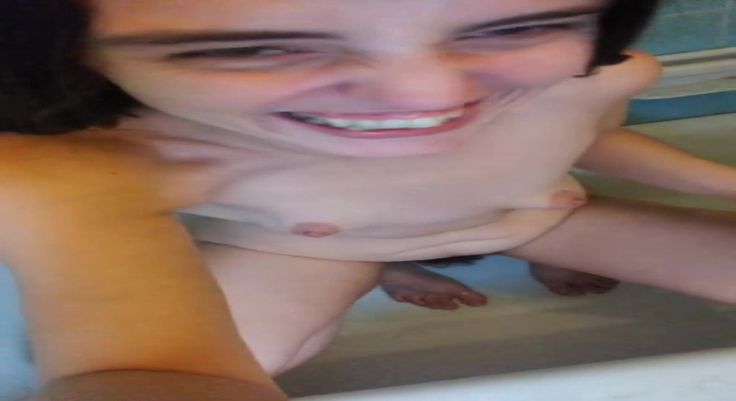 38Nasty Fetish Dumping FUN PEE ON MYSELF