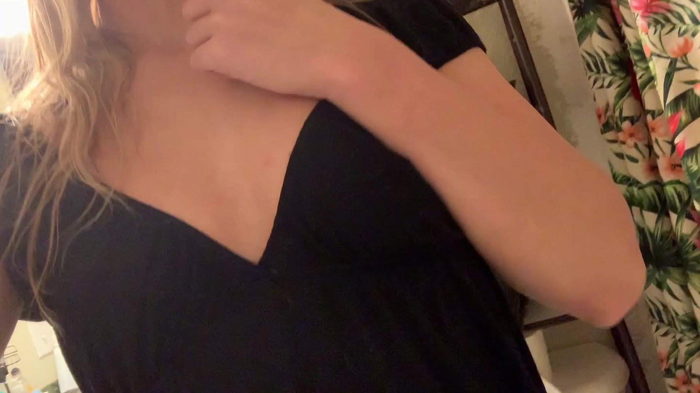 18Leah Lee PeeIng Compilation
