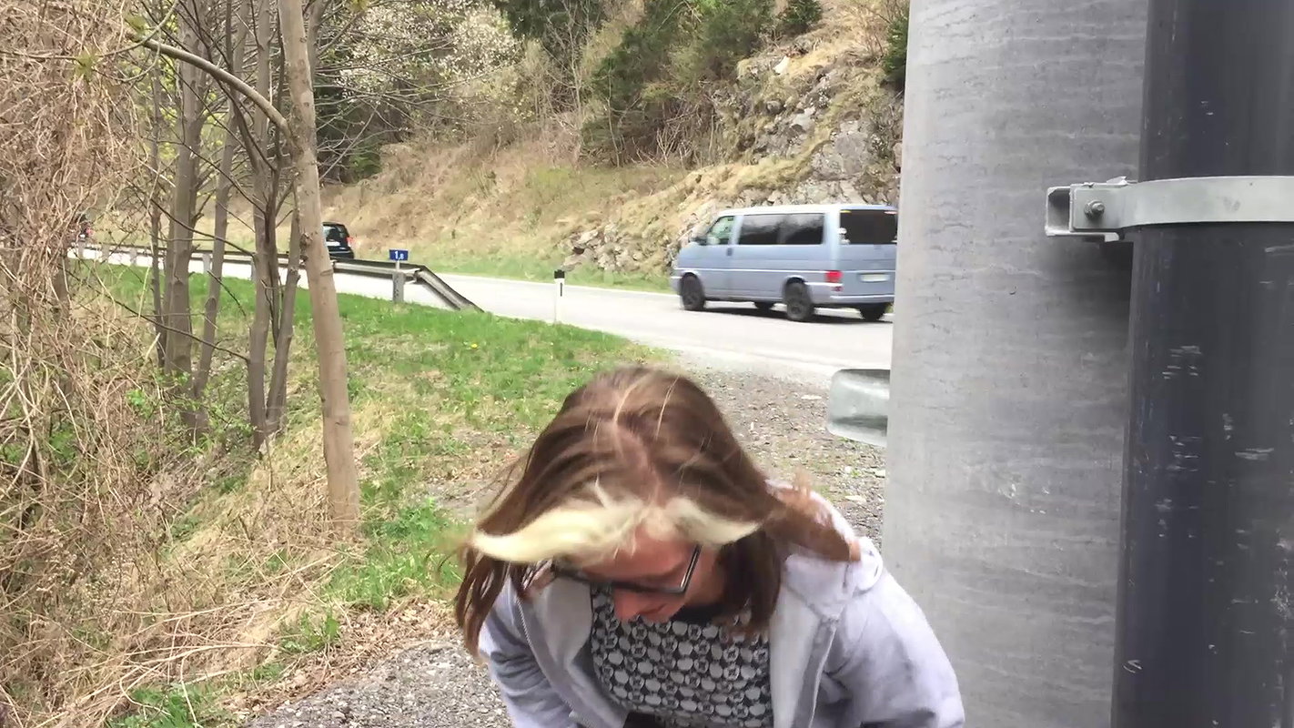 14Jennymfc Pissing around europe pee