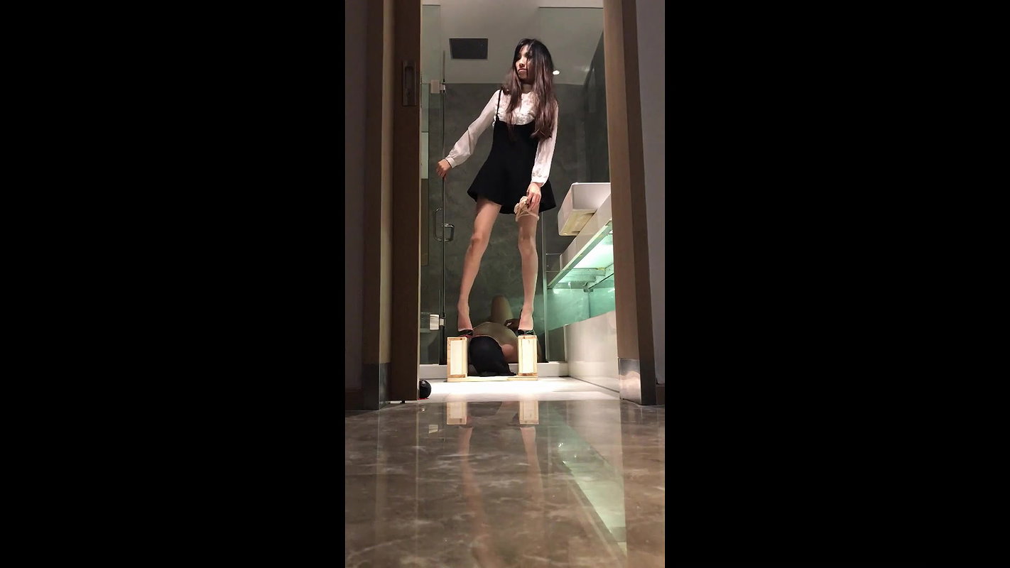 13Asian Femdom 2727