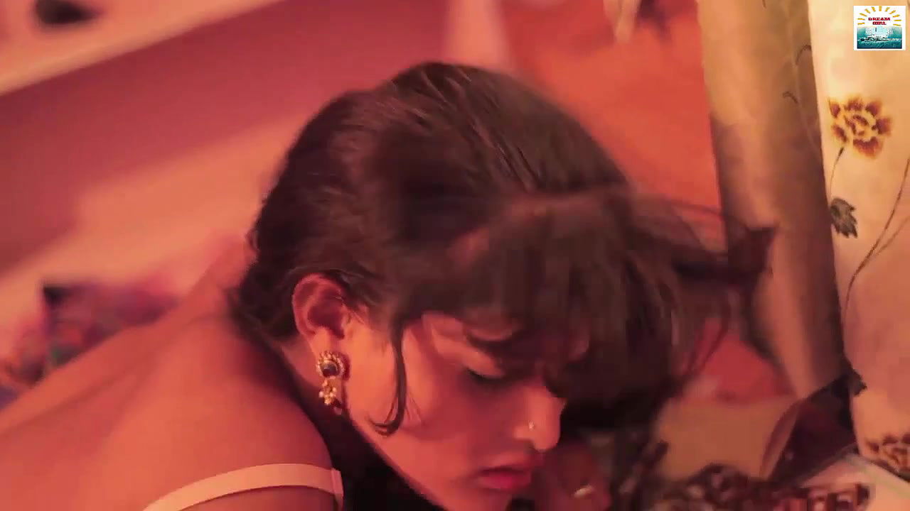 Indian house wife rangeela romance with bank clerk (2)