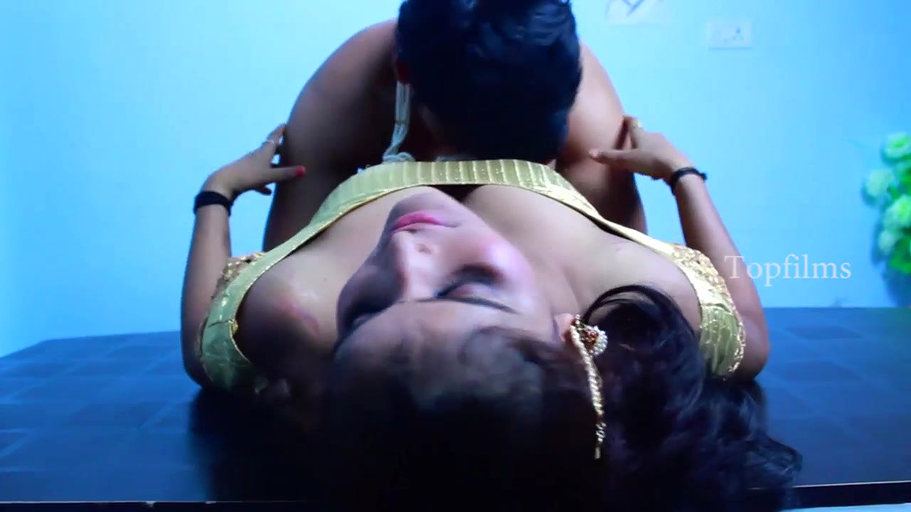 Raju Garu Oka Ammayi తో శృంగార ప్రయాణం In Bed Room Full Romantic Spicy Romance