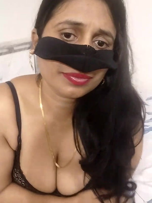 Stripchat Public Show f Rasmalai786 2024 12 17 101853