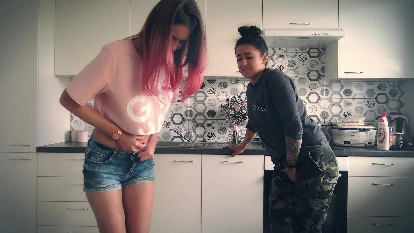 tDirtyIvone Lesbo Peeing
