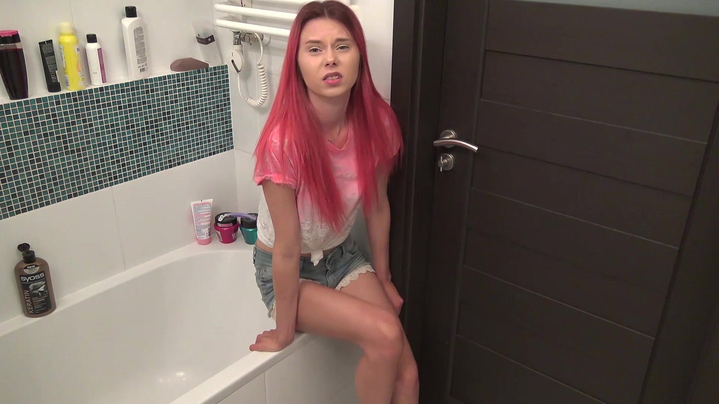 tDirtyIvone Im Holding Pee Too Long