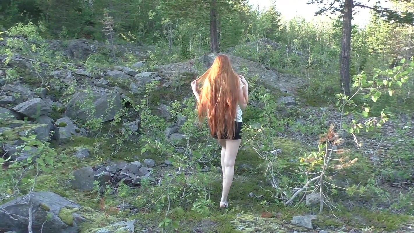 e sat on a rock and pee