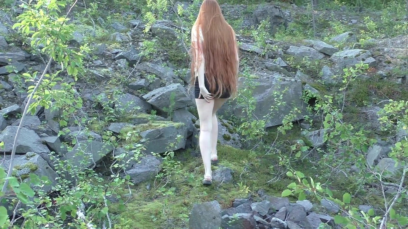 e sat on a rock and pee
