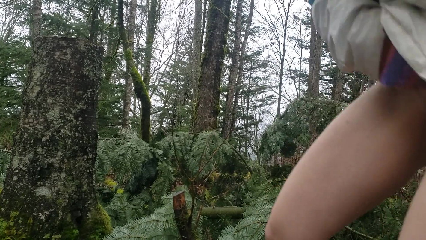 acticing my Standing Piss Outdoors