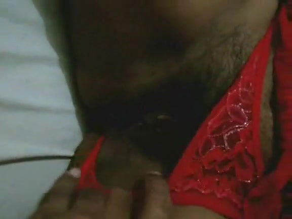 5328 330904 desi wife fondled by hubby