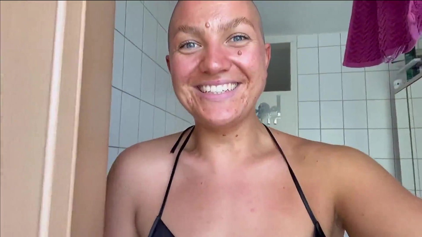 72PaulinaSchubert POV ICH SE AUF DICH DRAUF Riesen Urinpfuetze