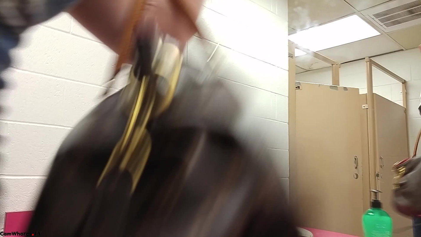 47Candiecane Public Toilet Pee At A Company Meeting