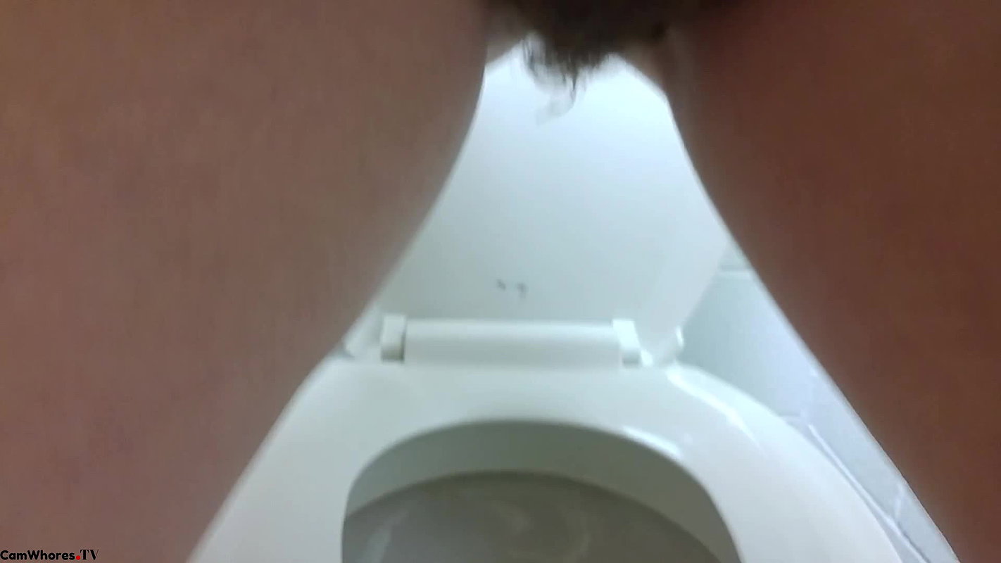 47Candiecane Public Toilet Pee At A Company Meeting